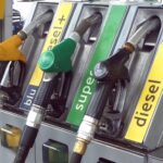 Prezzo dei carburanti, Eni fissa un tetto: benzina non oltre 1,99 euro e gasolio non più di 2,19 al litro