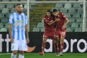 Calcio serie C, Pescara battuto (2-1) in casa dallo Spezia e fischiato. In sette gare è già a 11 punti dalla vetta.