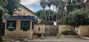 La Polizia di Pescara fa rimpatriare due irregolari e denuncia una donna per danneggiamento