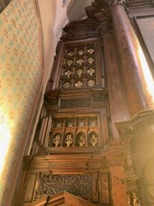 Un'immagine all'interno della chiesa dei Cappuccini a Teramo