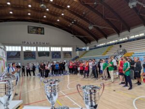 Un'immagine del campionato italiano a squadre di calcio balilla a Montesilvano