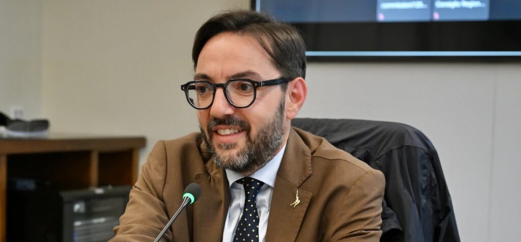 Una foto del consigliere regionale della Lega Vincenzo D'Incecco