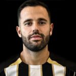 Il difensore Menna saluta Ascoli per Teramo: “Porterò con me la storia di questo club”