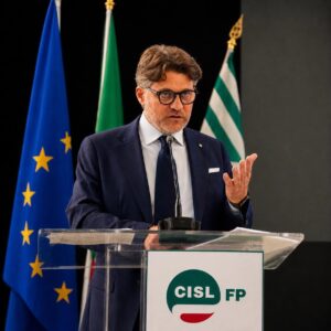 Un'immagine di Vincenzo Mennucci della Cisl Fp