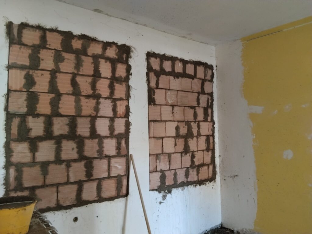 Il Comune di Pescara chiude gli accessi al cantiere della scuola di via Sacco per evitare intrusioni