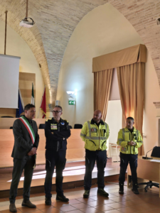 Penne, consegnati gli attestati di guida sicura a Polizia Locale e Protezione Civile
